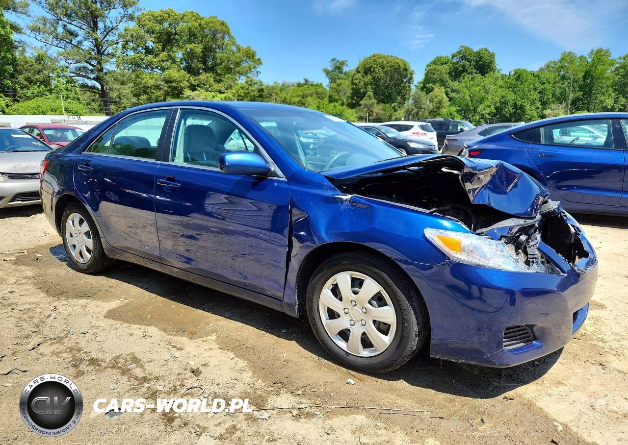 2010 Toyota Camry Le VIN:4T1BF3EK5AU551985 - 4