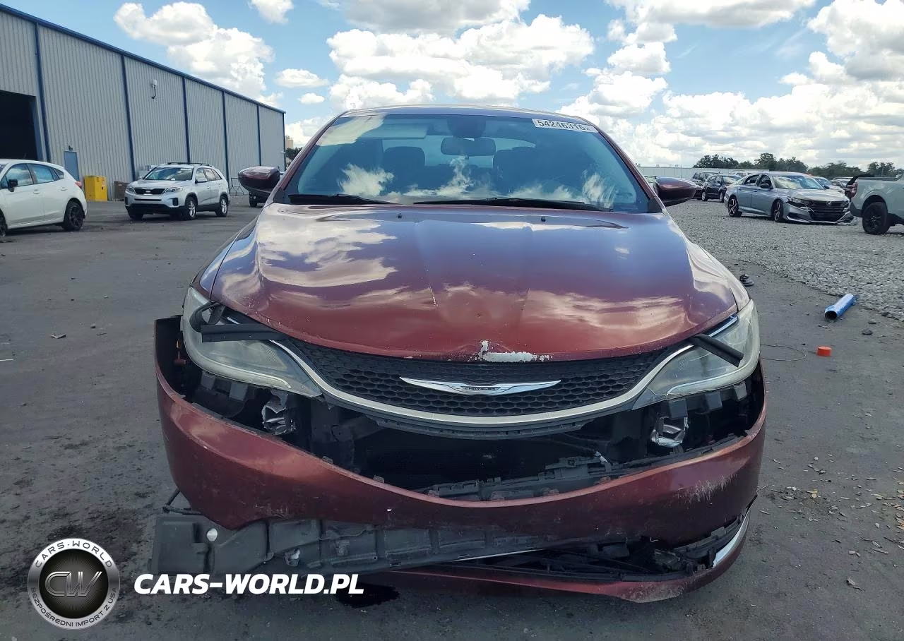 2015 Chrysler 200 Limited VIN:1C3CCCAB2FN609970 - 5