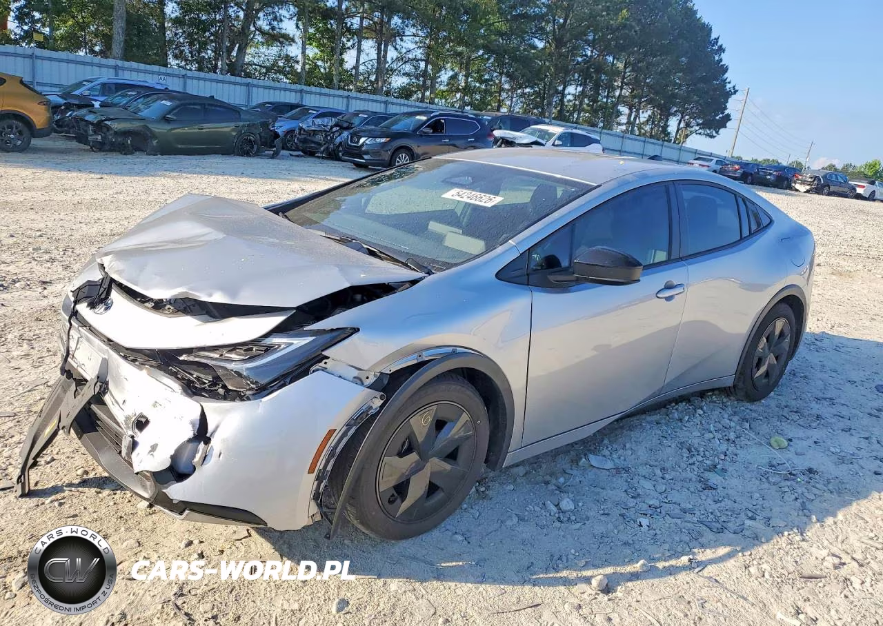 2026 Toyota Prius Le – zdjęcie 1 z 12