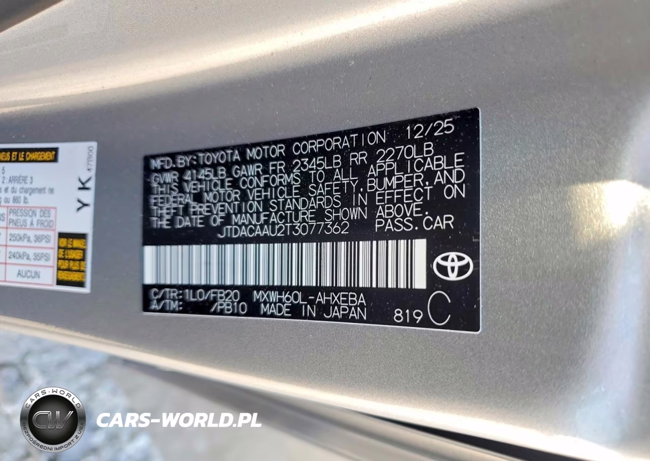 2026 Toyota Prius Le VIN:JTDACAAU2T3077362 - 12