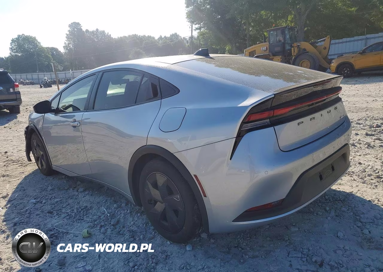 2026 Toyota Prius Le VIN:JTDACAAU2T3077362 - 2