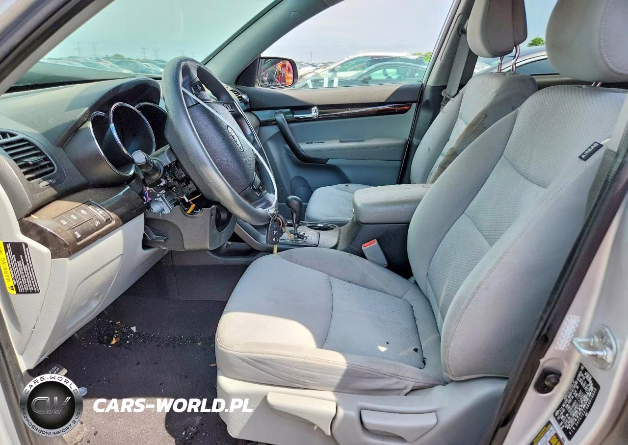 2011 Kia Sorento Lx VIN:5XYKTCA16BG010649 - 7