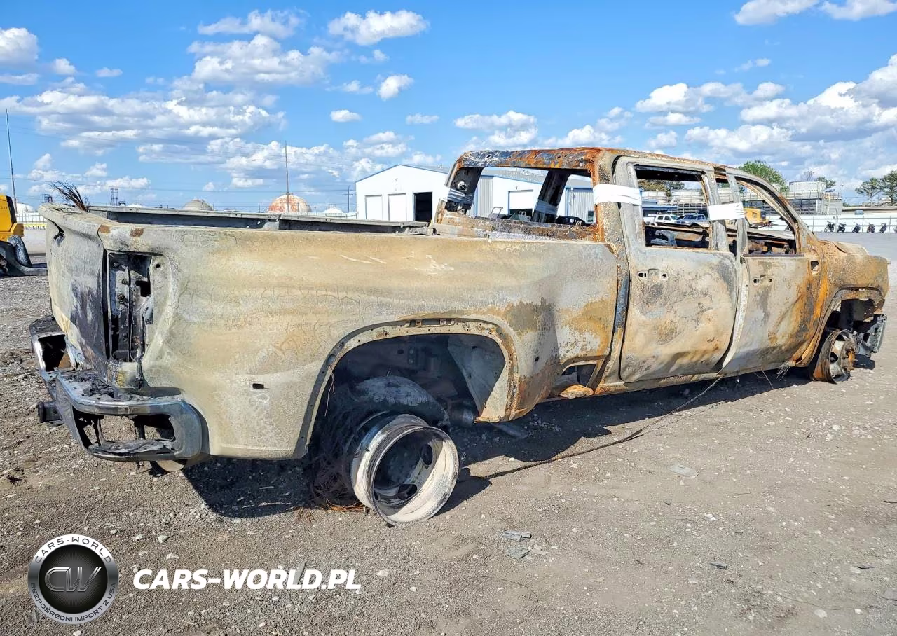 2025 GMC Sierra K3500 VIN:1GT4USEY5SF123194 - 3