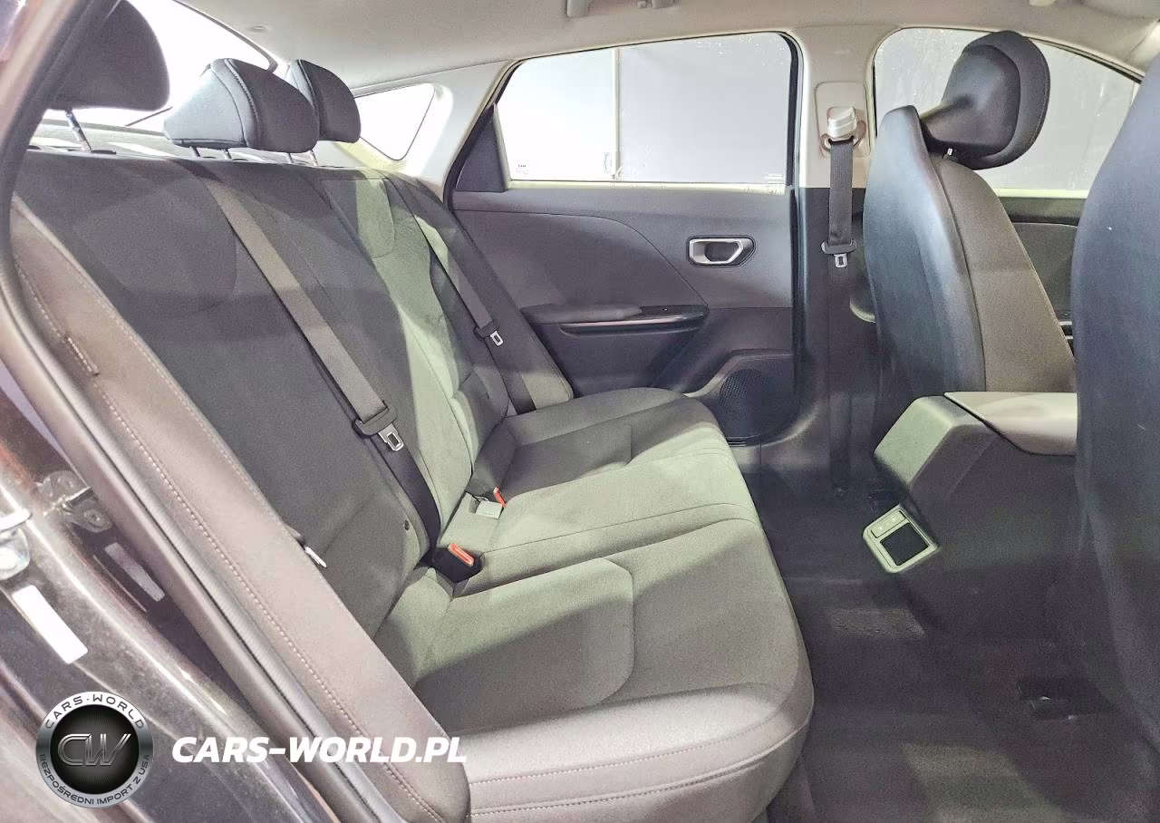 2025 Kia K4 Lxs VIN:3KPFT4DE0SE097225 - 10