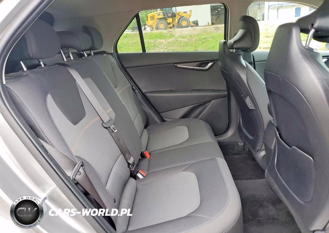 2026 Kia Niro Lx VIN:KNDCP3LE6T5332596 - 10