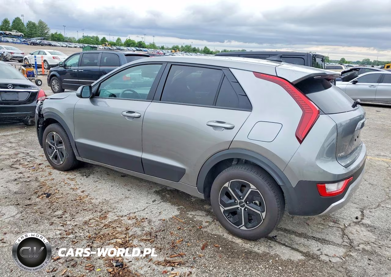 2026 Kia Niro Lx VIN:KNDCP3LE6T5332596 - 2