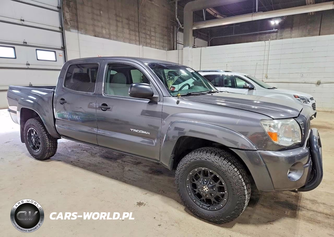 2011 Toyota Tacoma Double Cab VIN:3TMLU4EN0BM064472 - 4