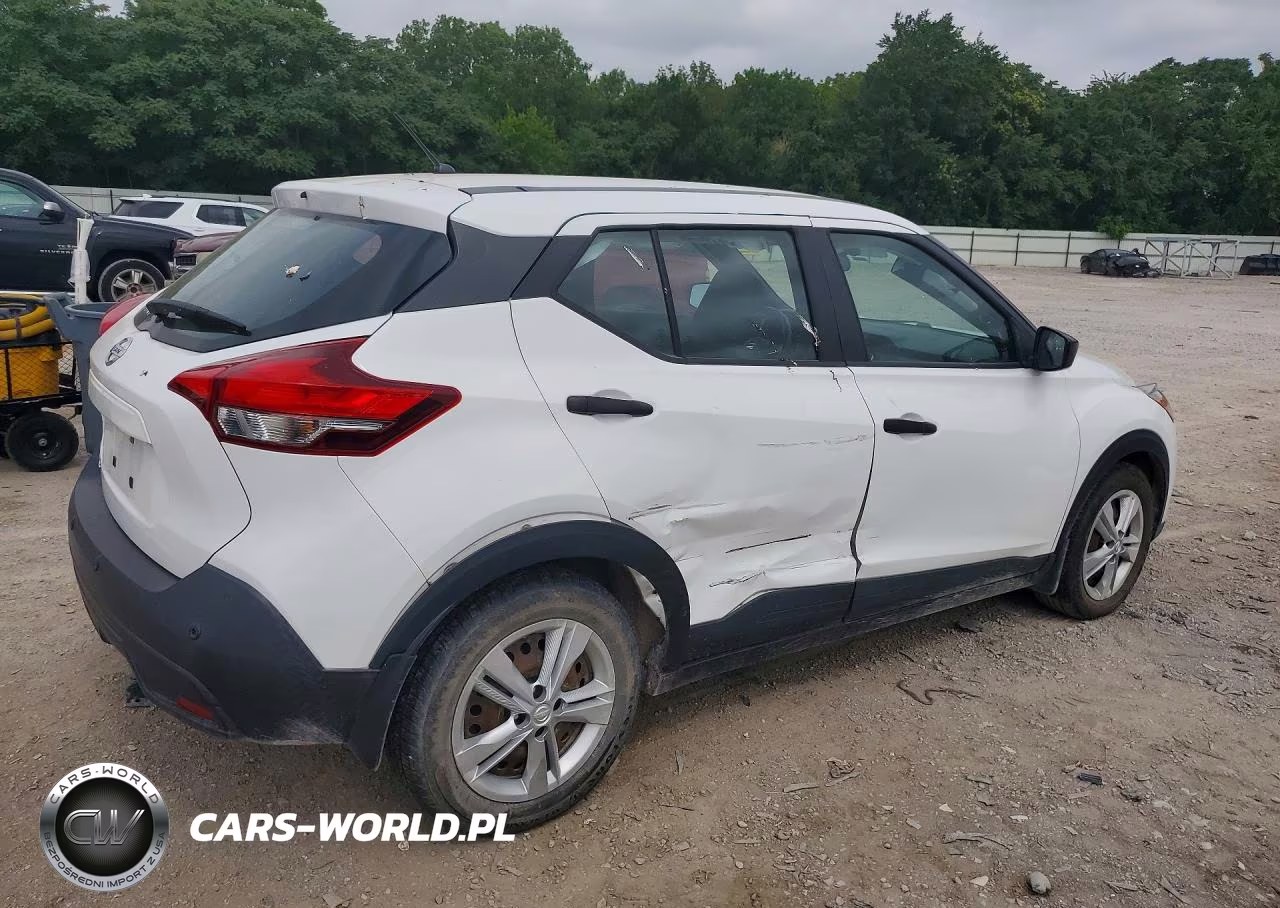 2020 Nissan Kicks S VIN:3N1CP5BV0LL486396 - 3
