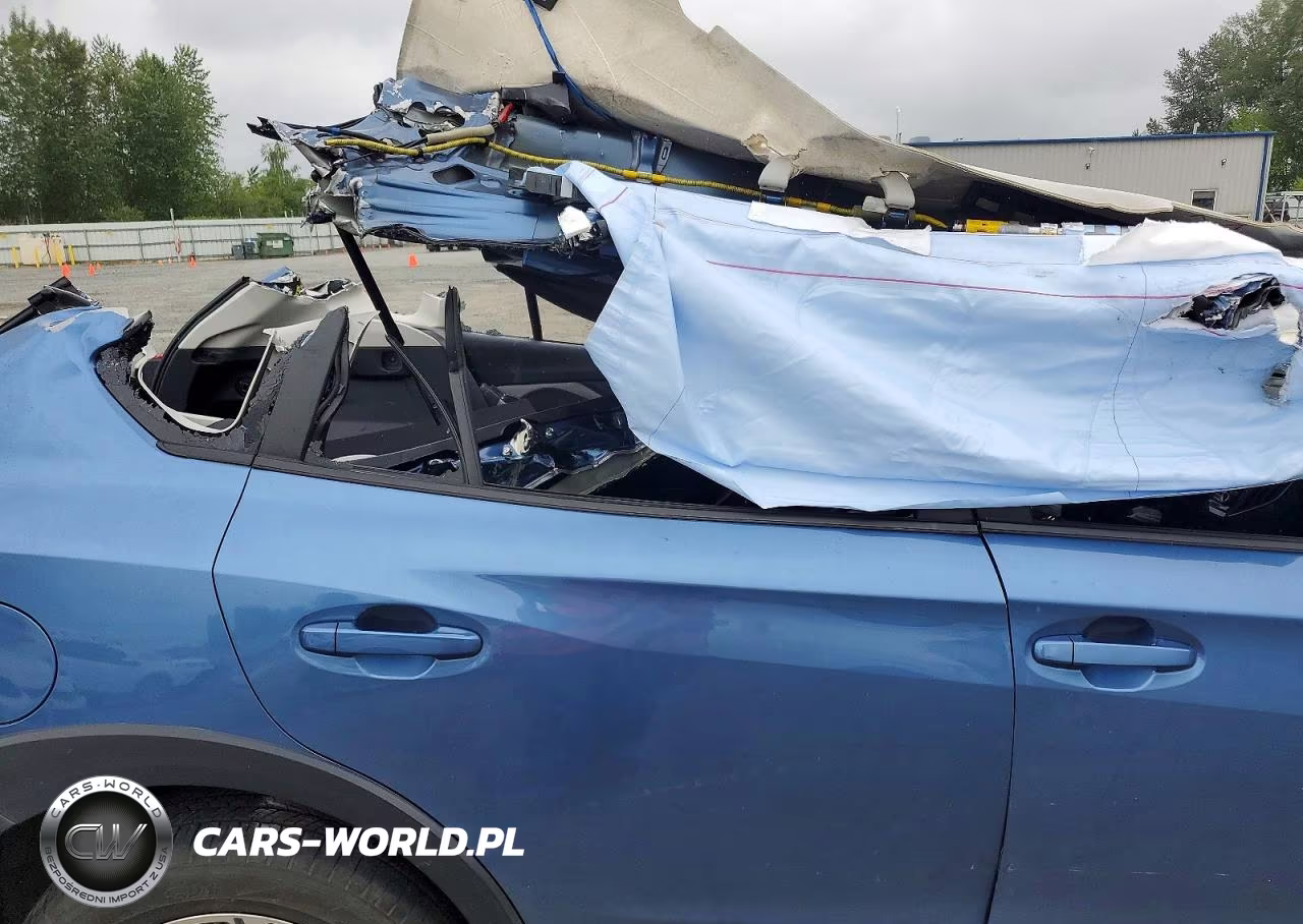 2018 Subaru Crosstrek Premium VIN:JF2GTADC2JH303401 - 11