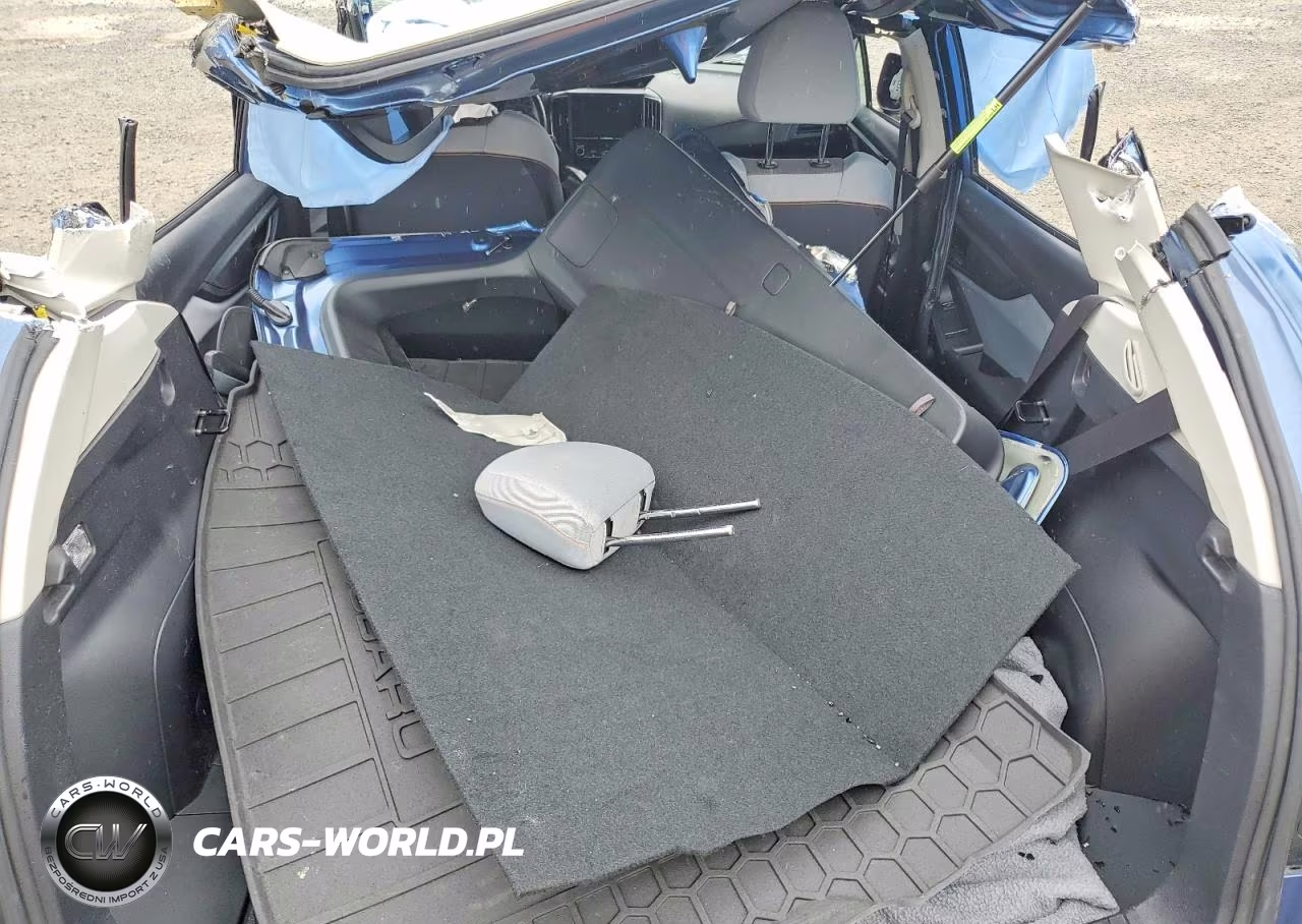 2018 Subaru Crosstrek Premium VIN:JF2GTADC2JH303401 - 13