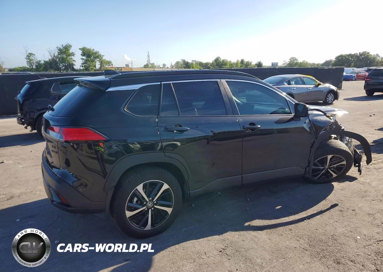 2024 Toyota Corolla Cross Hybrid Xse VIN:7MUFBABG6RV050759 - 3