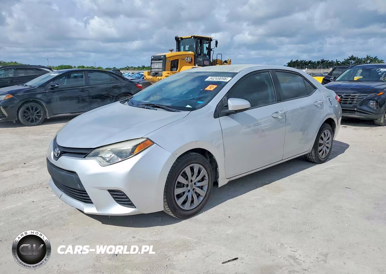 2015 Toyota Corolla – zdjęcie 1 z 12