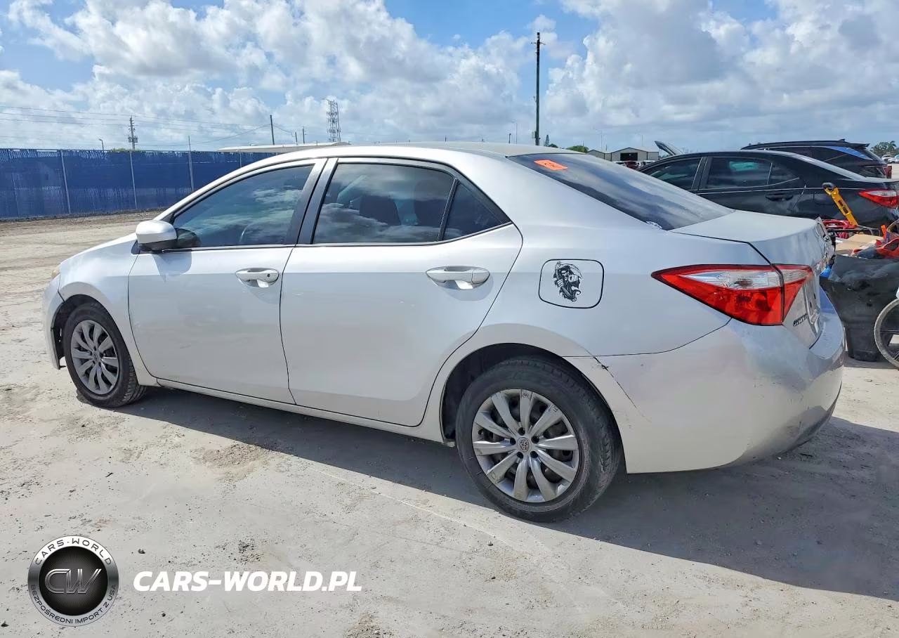 2015 Toyota Corolla VIN:2T1BURHE5FC362700 - 2