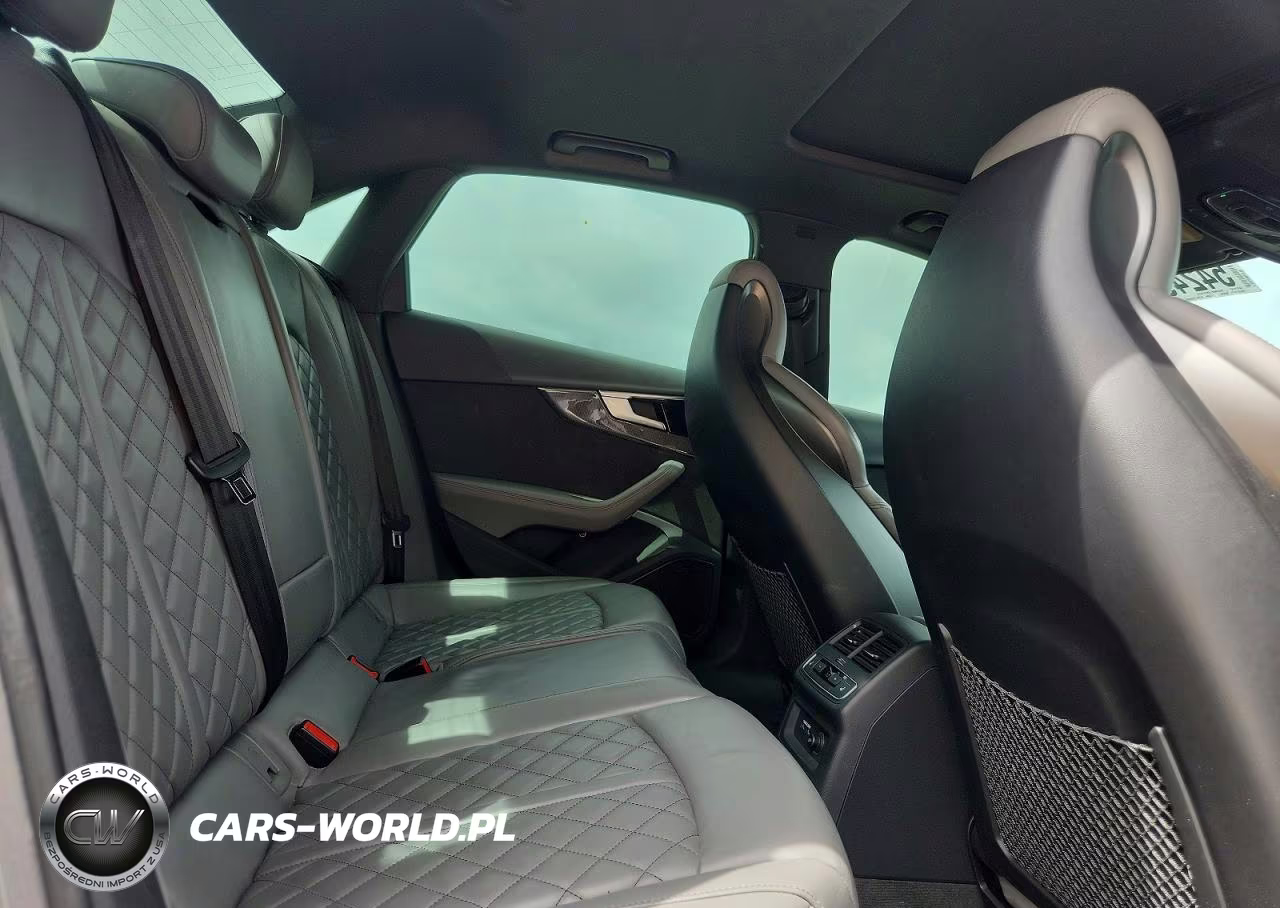 2021 Audi S4 Prestige VIN:WAUC4AF41MA031935 - 10
