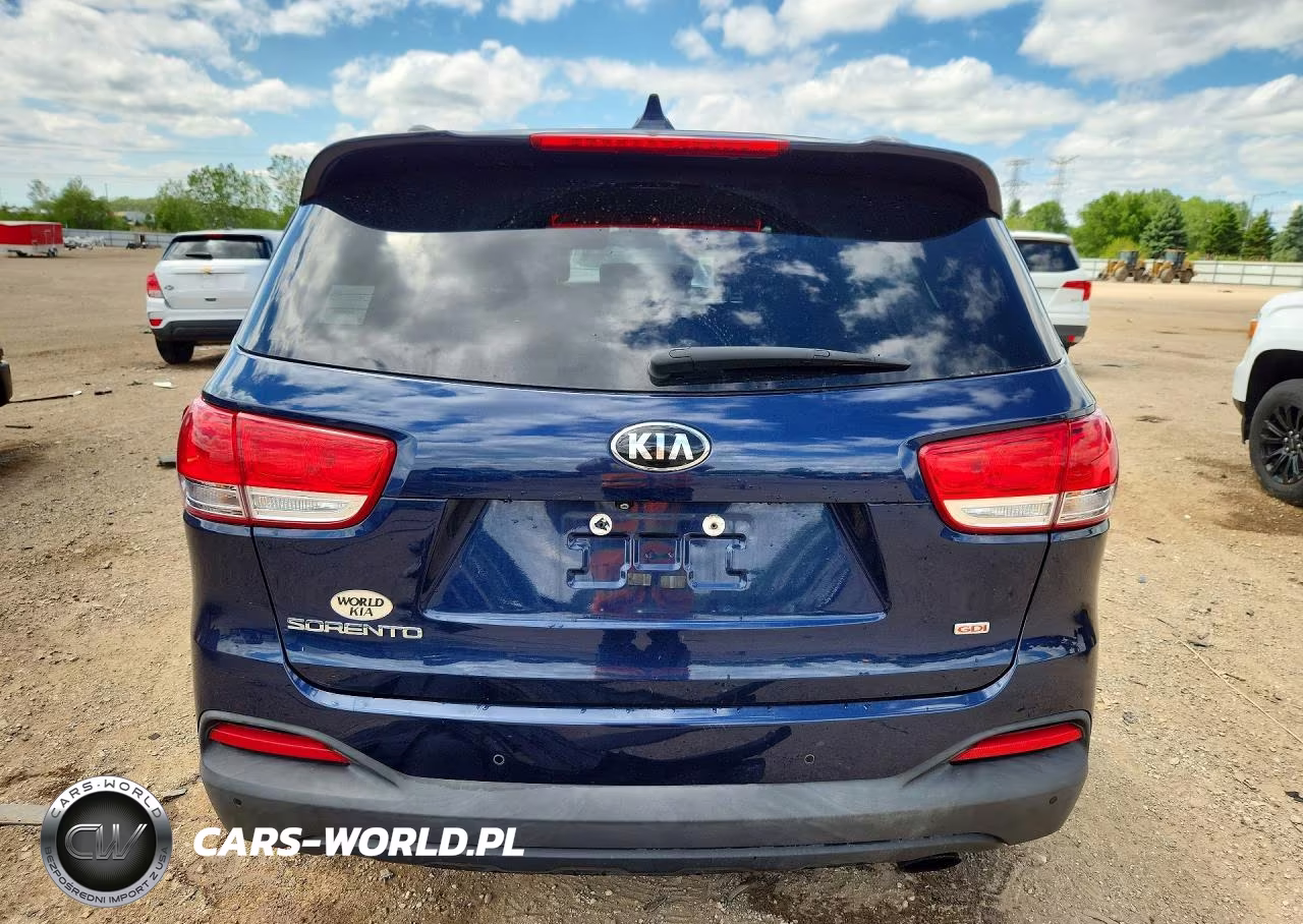 2017 Kia Sorento Lx VIN:5XYPG4A35HG316638 - 6