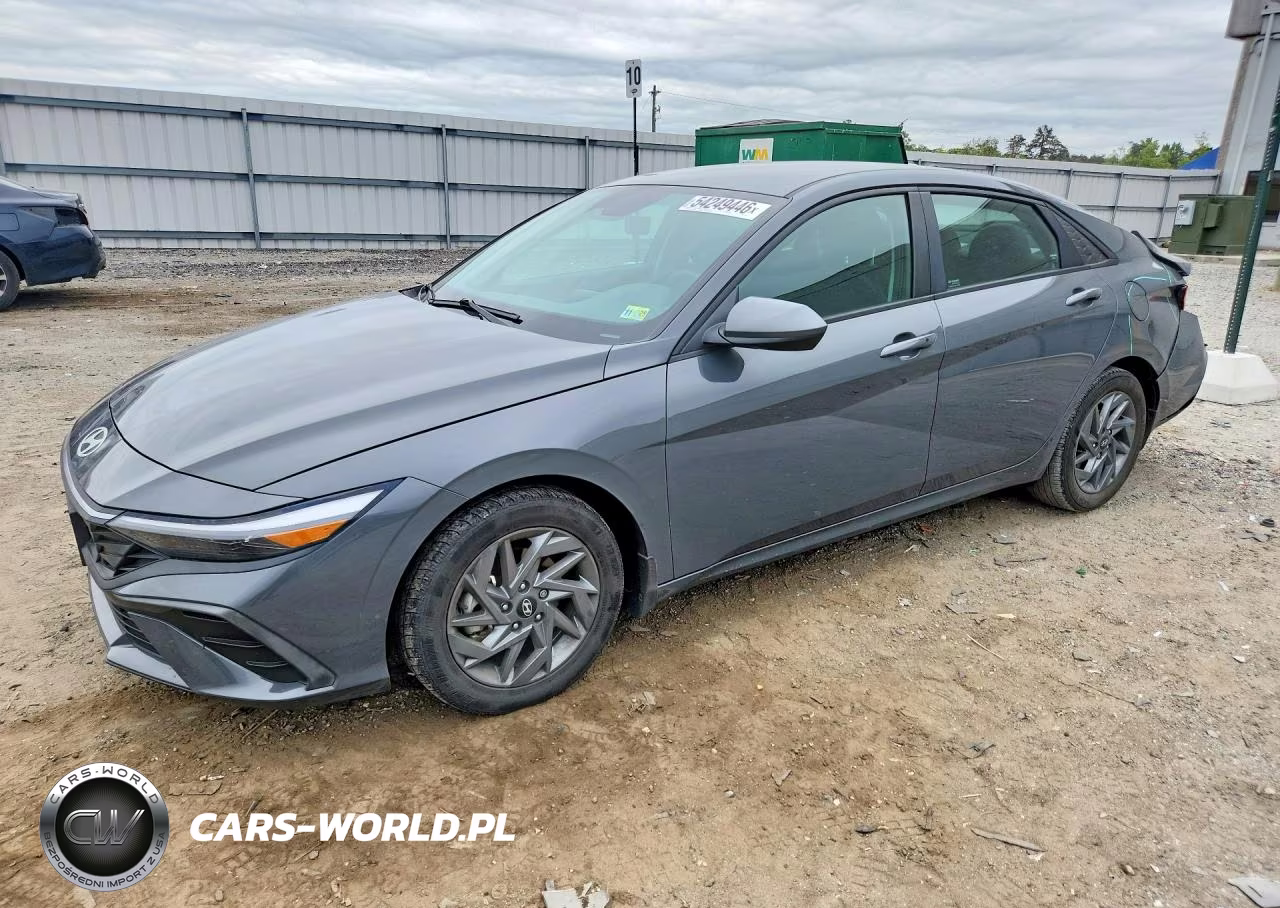 2024 Hyundai Elantra Sel – zdjęcie 1 z 12