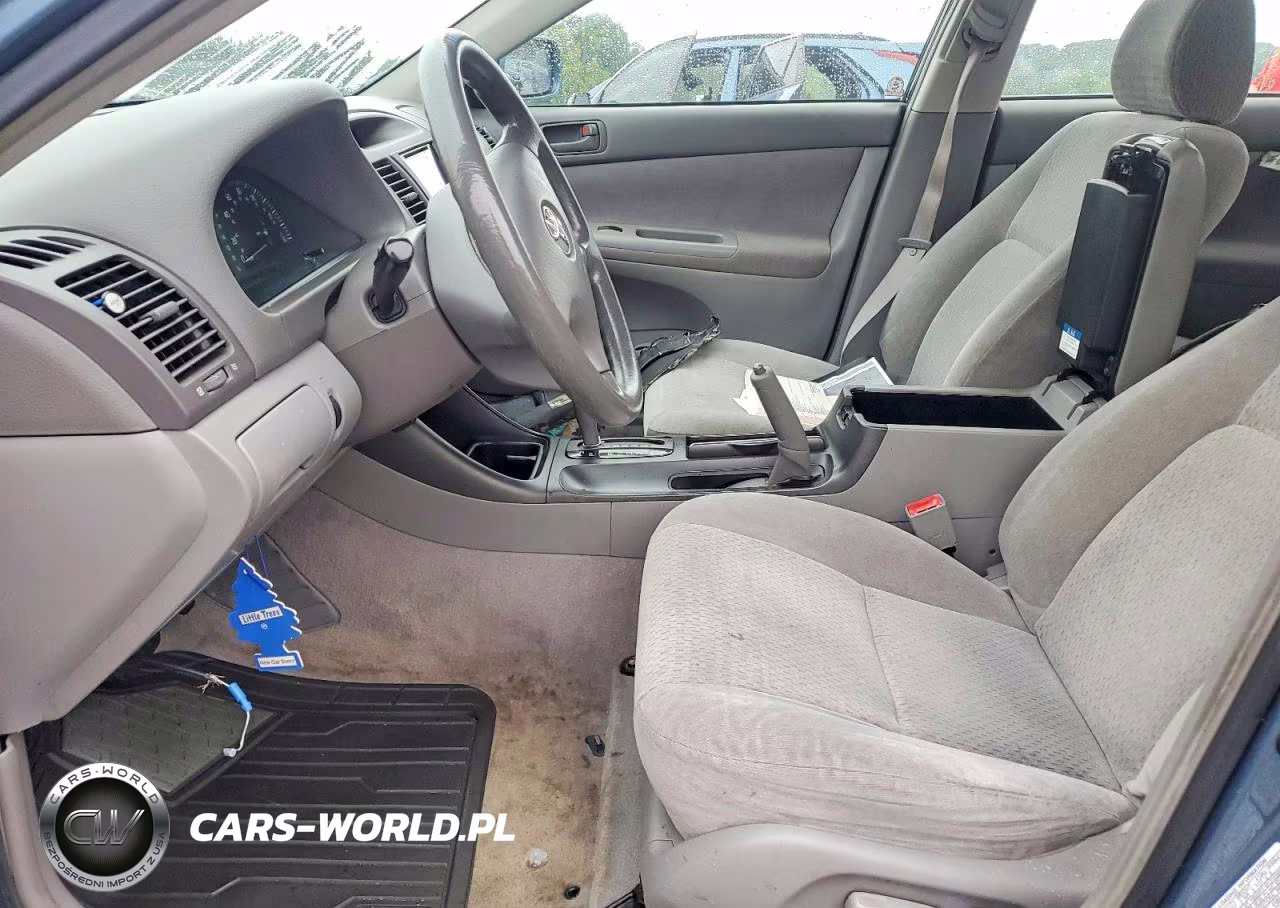 2002 Toyota Camry VIN:JTDBE32K620041925 - 7