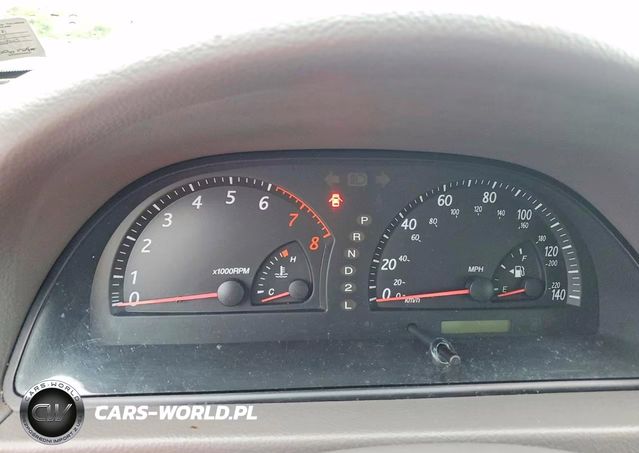 2002 Toyota Camry VIN:JTDBE32K620041925 - 9
