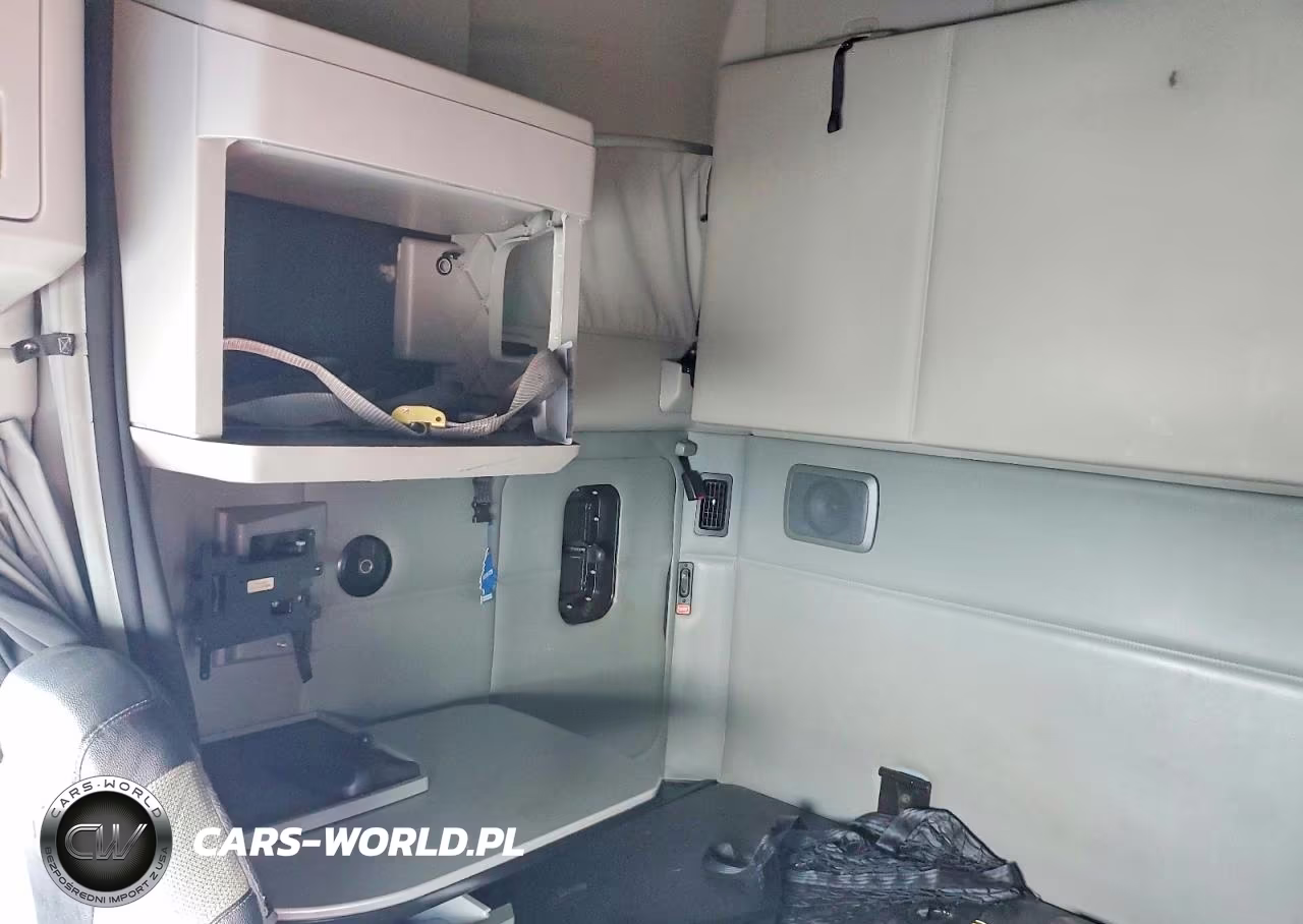 2020 KENWORTH CONSTRUCTI  VIN:1XKYDP9XXLJ317481 - 9