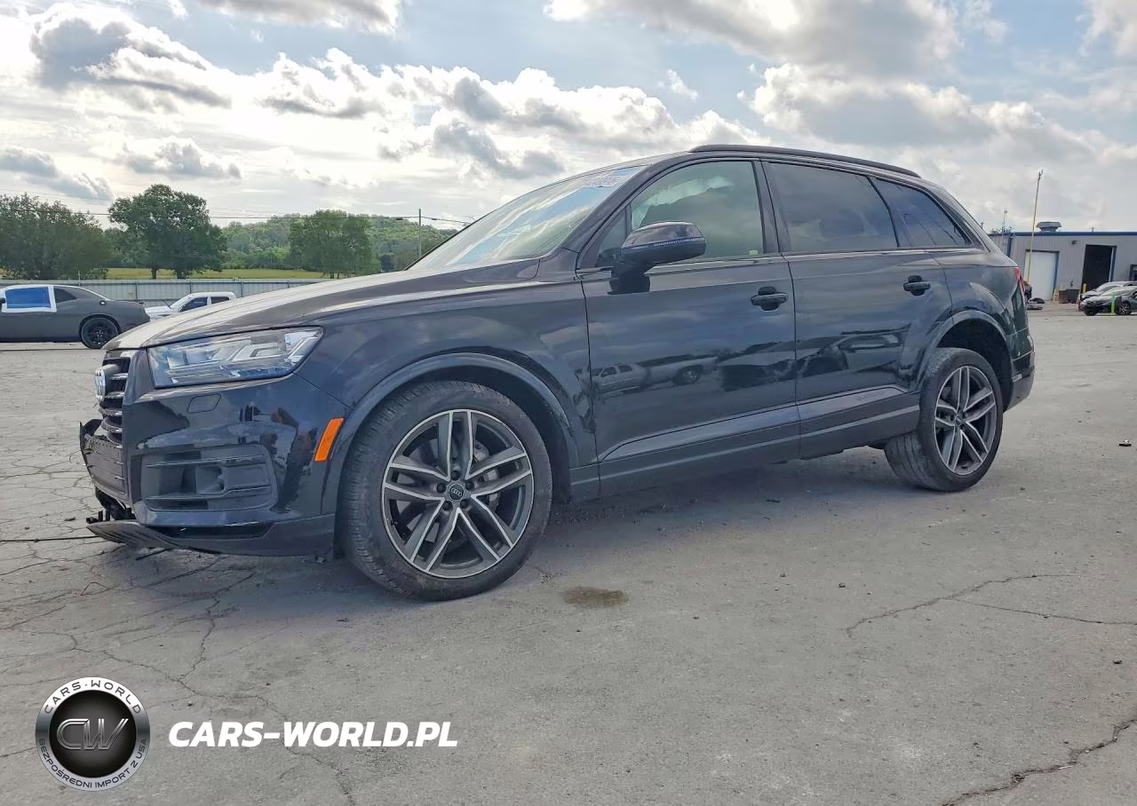 2018 Audi Q7 Prestige VIN:WA1VAAF7XJD034738 - 1