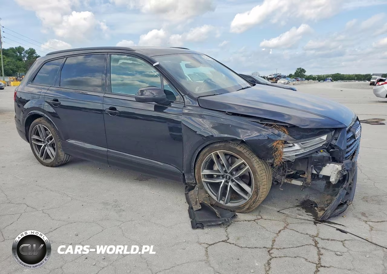 2018 Audi Q7 Prestige VIN:WA1VAAF7XJD034738 - 4