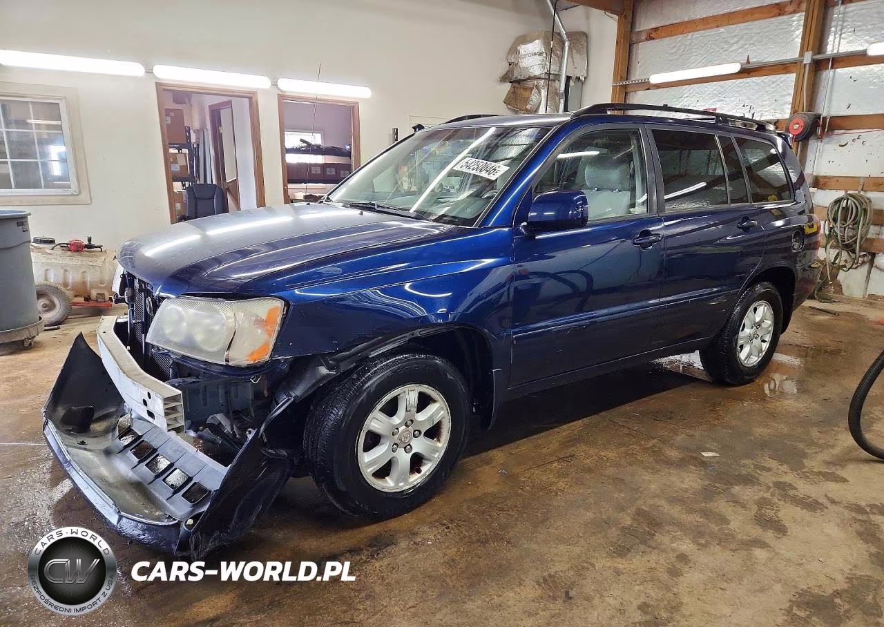 2001 Toyota Highlander Base