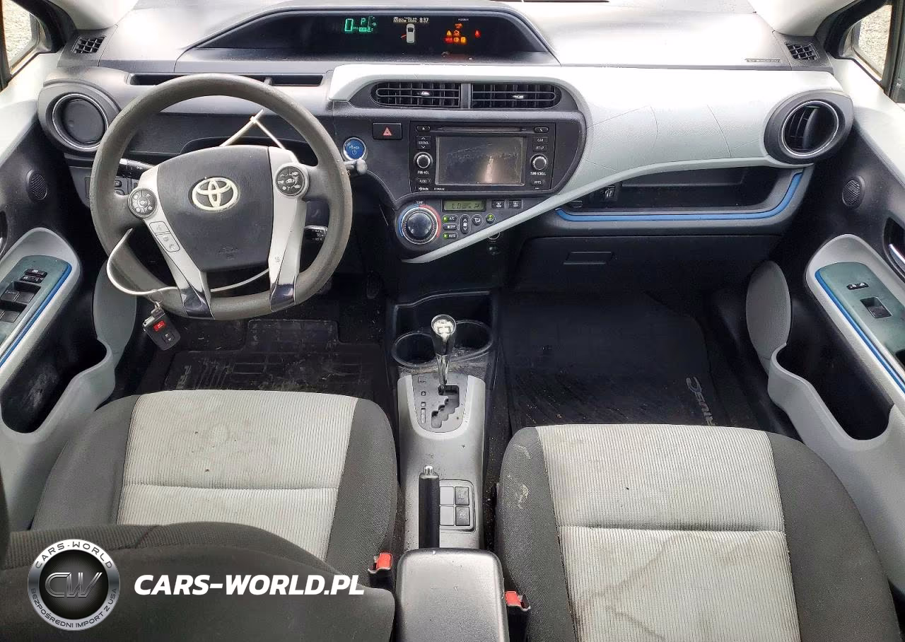 2012 Toyota Prius C Three VIN:JTDKDTB32C1520379 - 8
