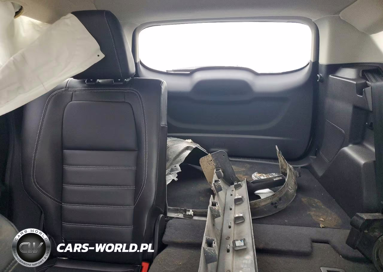 2017 Ford Escape Titanium VIN:1FMCU9JD4HUB52550 - 10