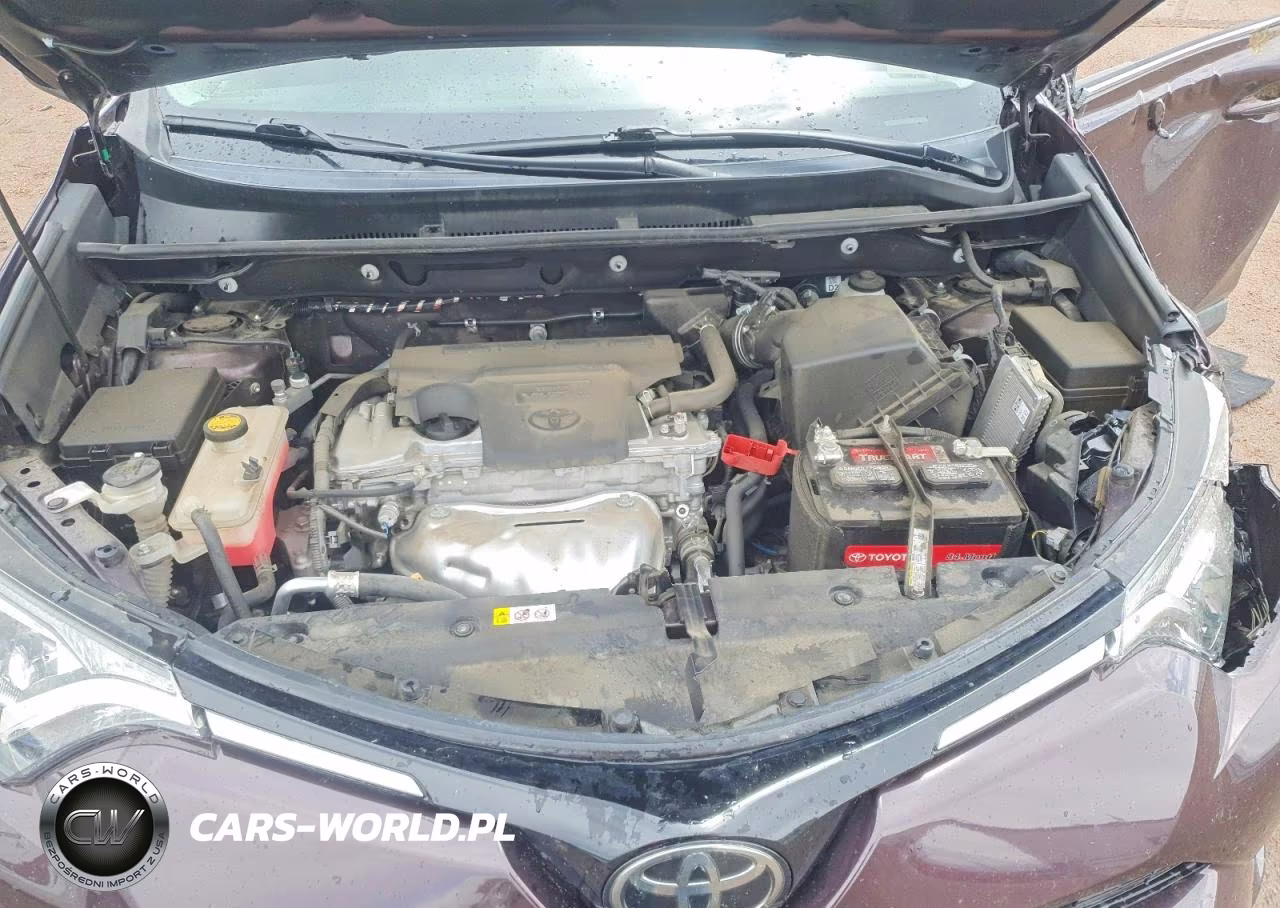 2018 Toyota Rav4 Xle VIN:2T3RFREV2JW855701 - 11