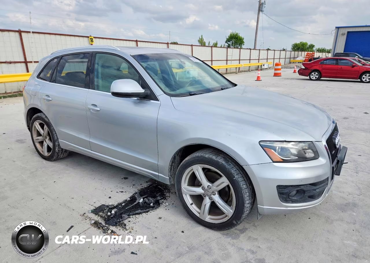 2010 Audi Q5 Prestige VIN:WA1VKAFPXAA095506 - 4