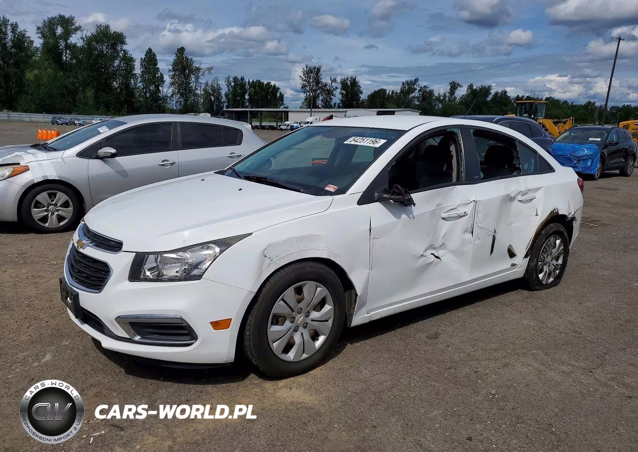 2015 Chevrolet Cruze Ls VIN:1G1PA5SG9F7233919 - 1