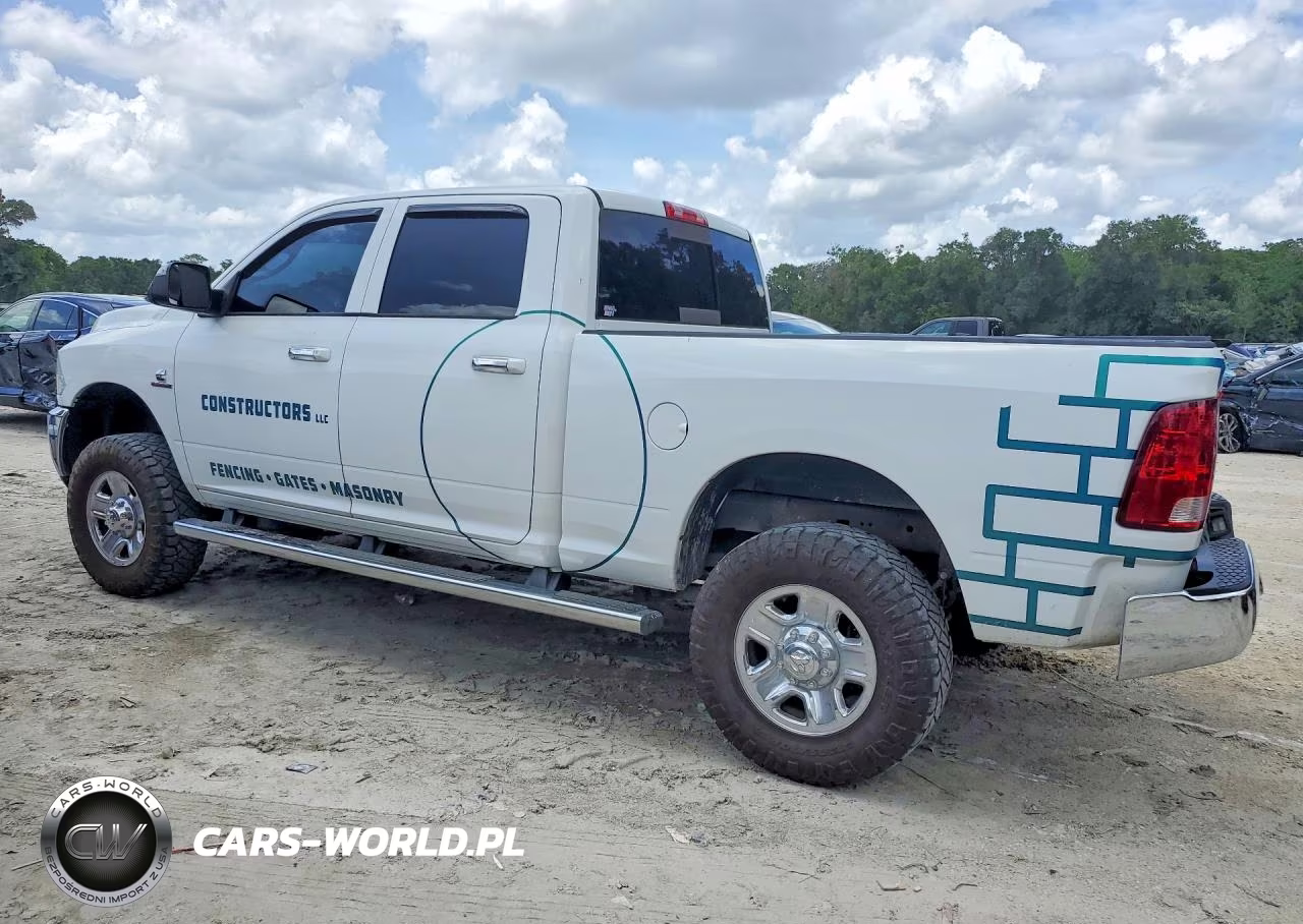 2018 Ram 2500 Slt VIN:3C6UR5DL3JG243654 - 2