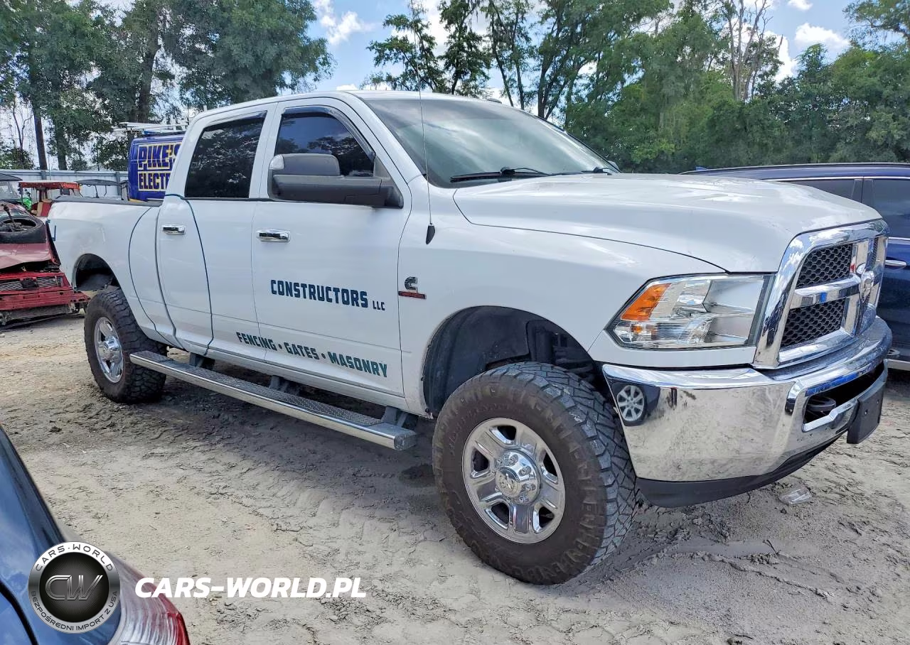 2018 Ram 2500 Slt VIN:3C6UR5DL3JG243654 - 4