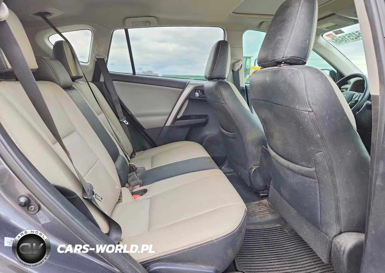 2018 Toyota Rav4 Xle VIN:2T3RFREVXJW752395 - 11