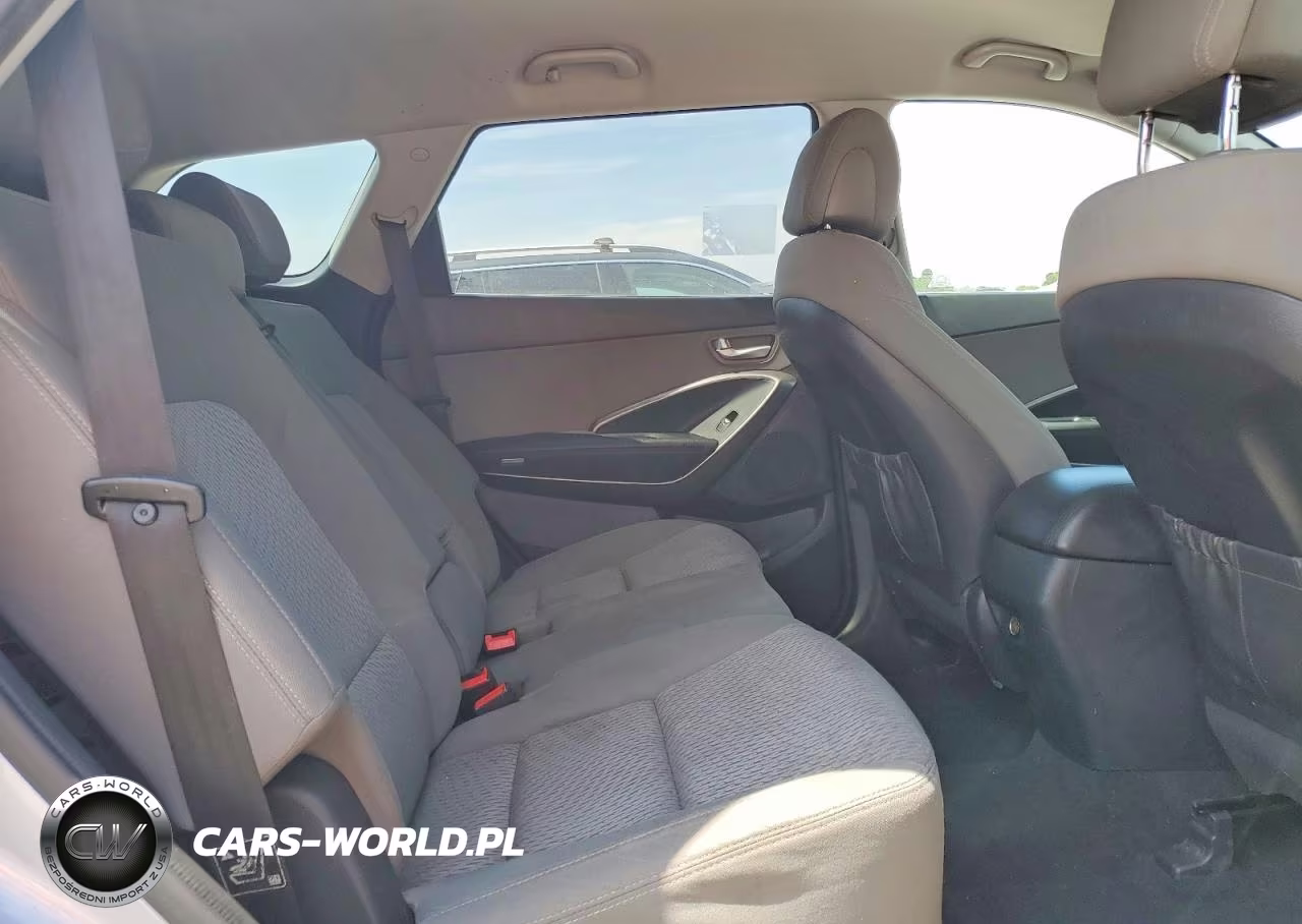 2017 Hyundai Santa Fe Se VIN:KM8SMDHF1HU181980 - 11