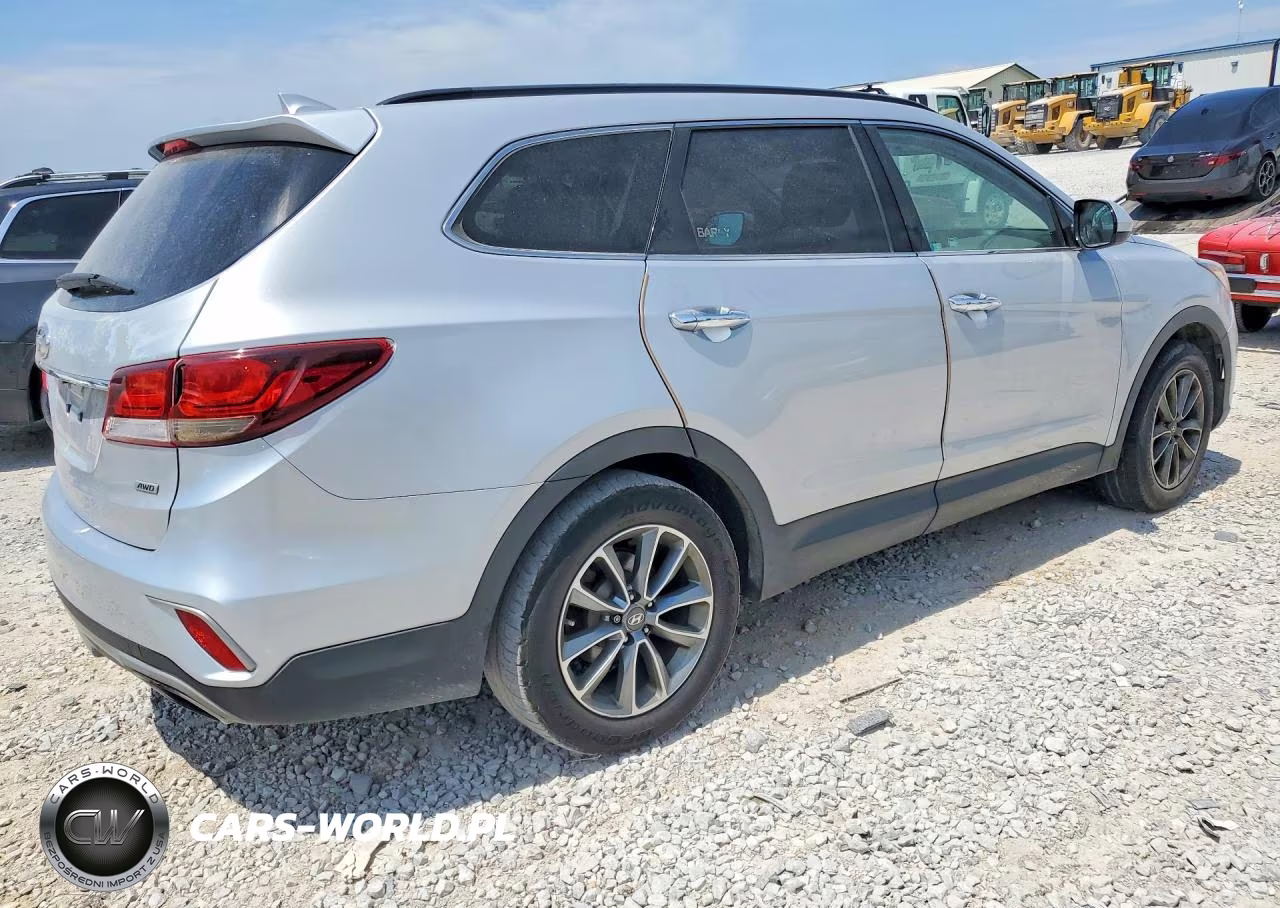 2017 Hyundai Santa Fe Se VIN:KM8SMDHF1HU181980 - 3