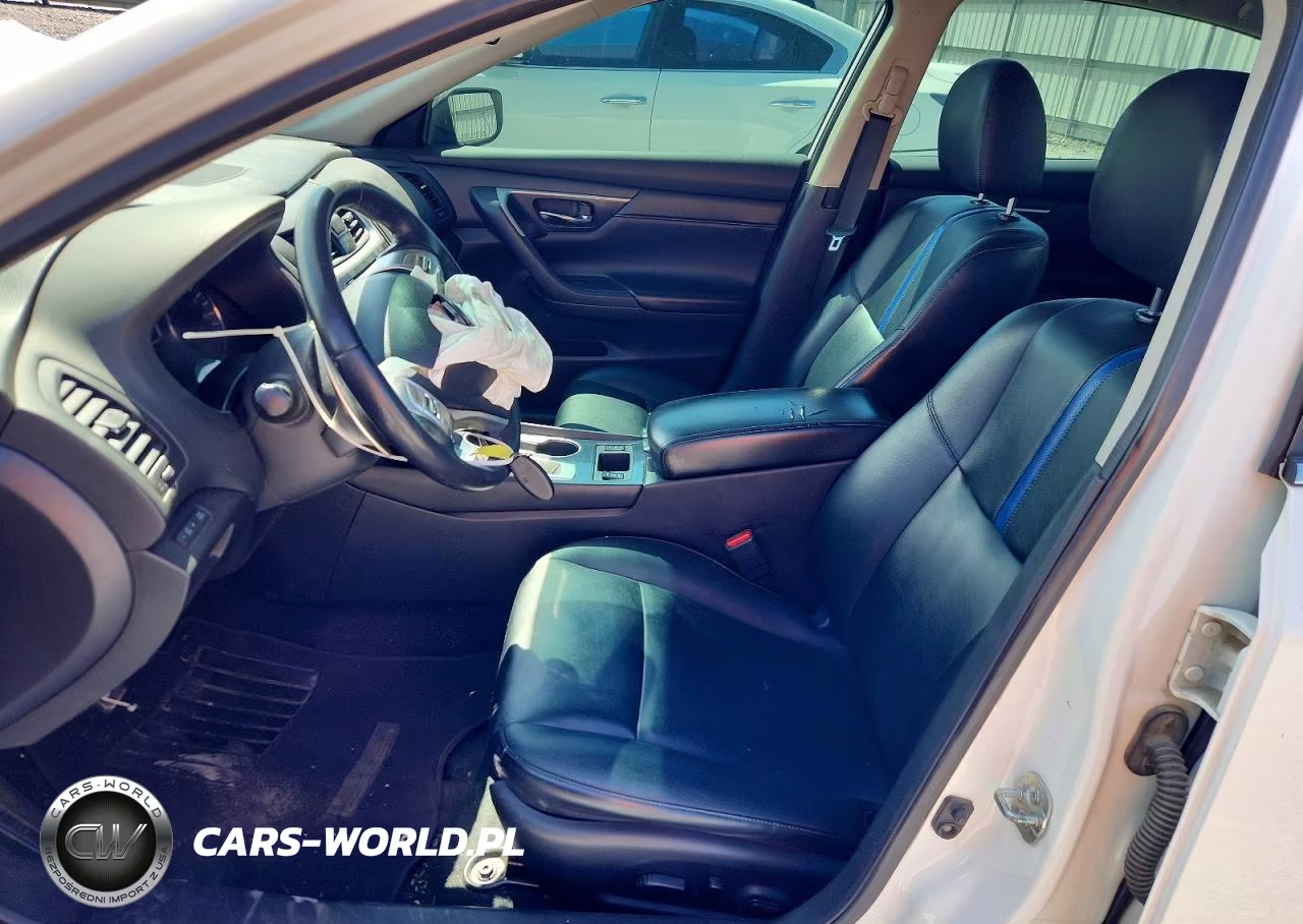 2018 Nissan Altima 2.5 Sr VIN:1N4AL3AP3JC258656 - 7
