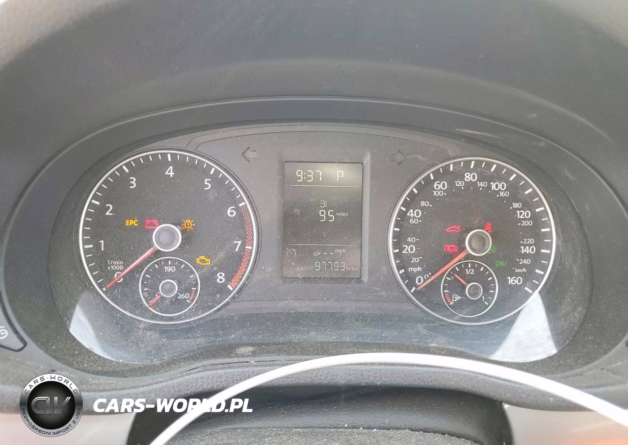 2015 Volkswagen Passat S VIN:1VWAT7A34FC094742 - 9