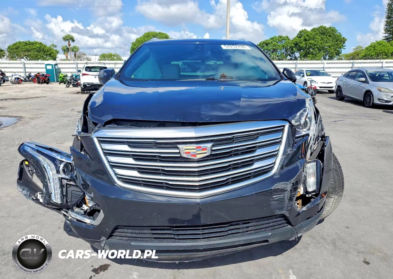 2018 Cadi Xt5 VIN:1GYKNARS6JZ196313 - 5