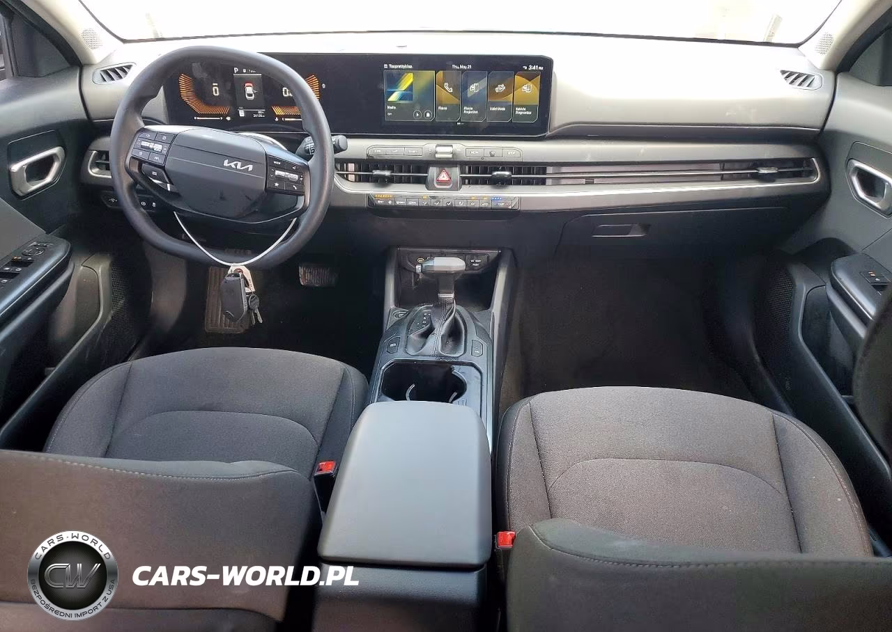 2025 Kia K4 Lxs VIN:3KPFT4DE0SE118770 - 8