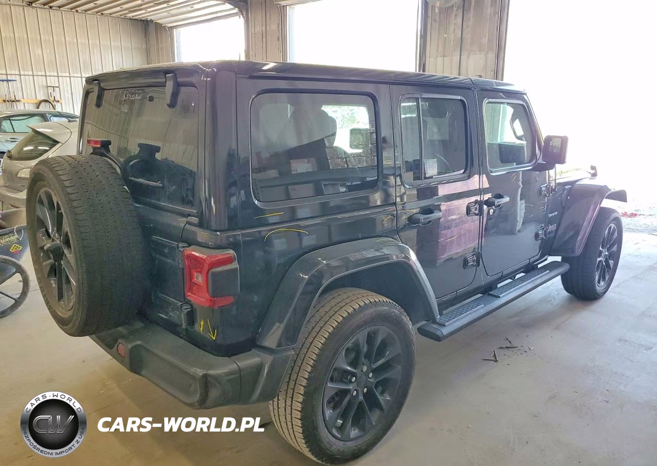 2021 Jeep Wrangler Unlimited Sahara 4Xe VIN:1C4JJXP64MW858353 - 3