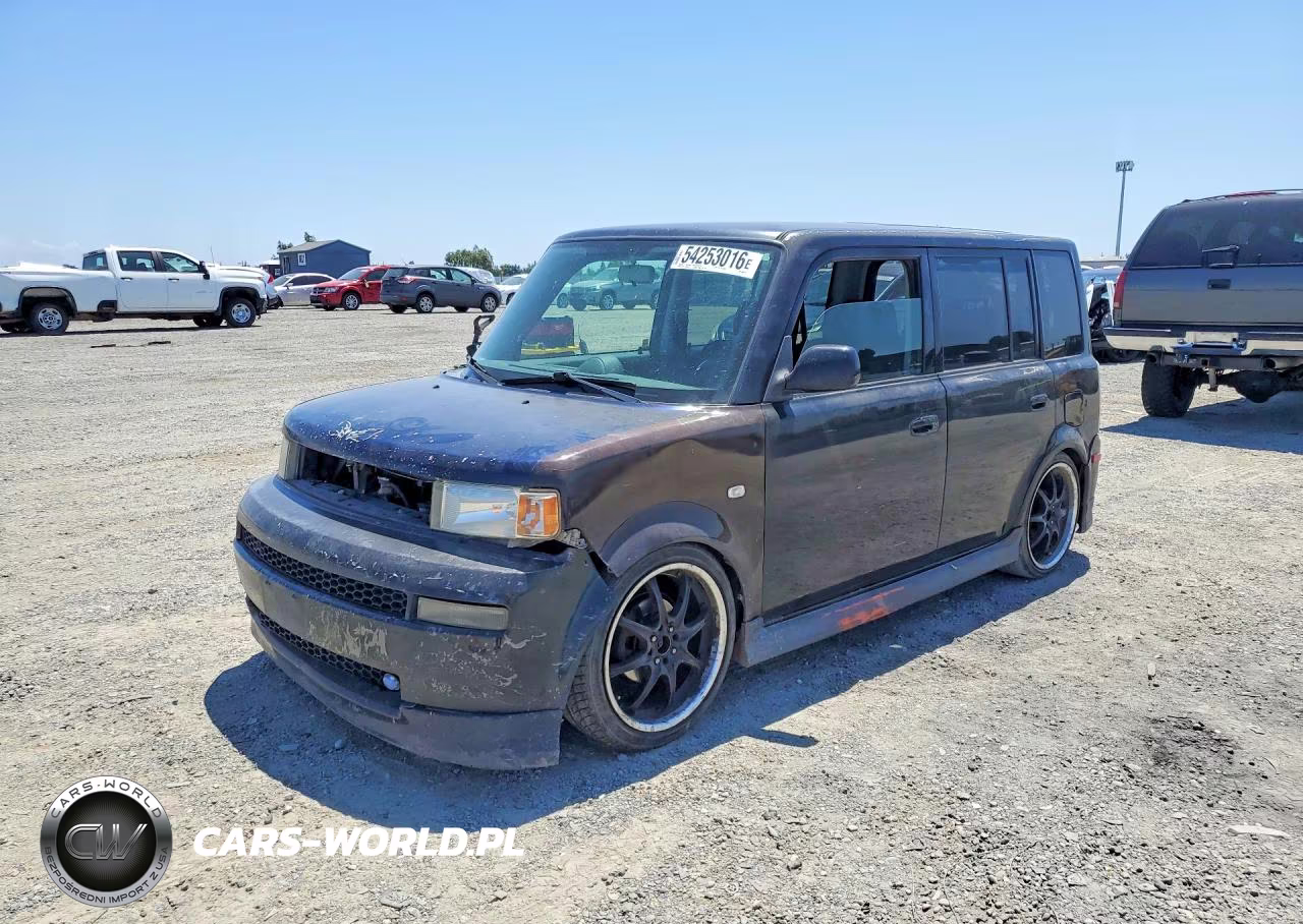 2005 Toyota Scion Xb