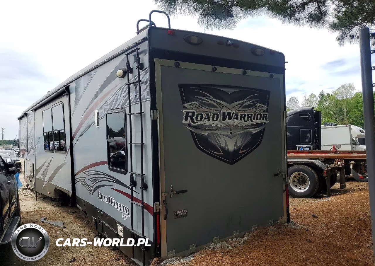 2015 Heartland Road Warrior Camper VIN:5SFCG4437FE294297 - 3