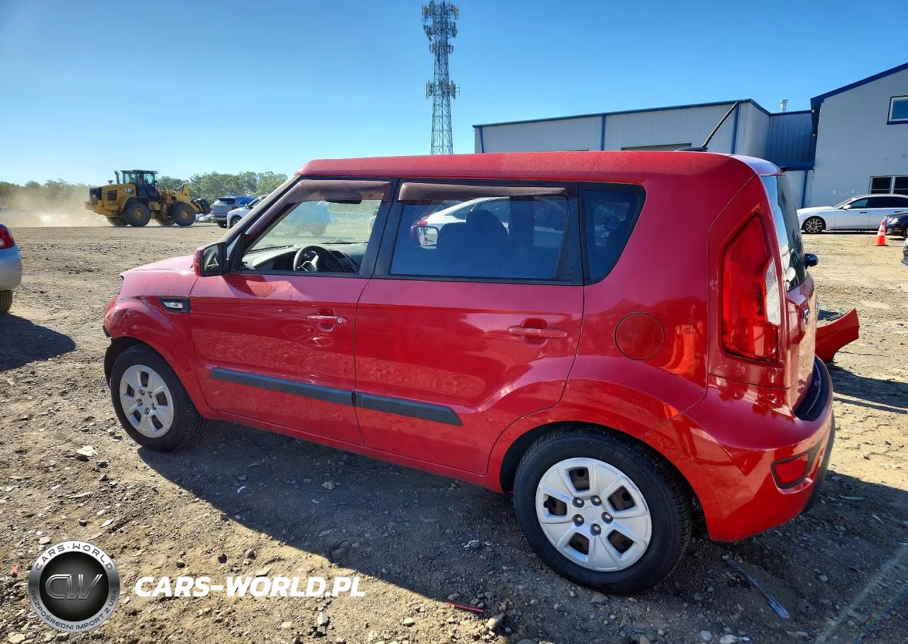 2013 Kia Soul Base VIN:KNDJT2A59D7615564 - 2