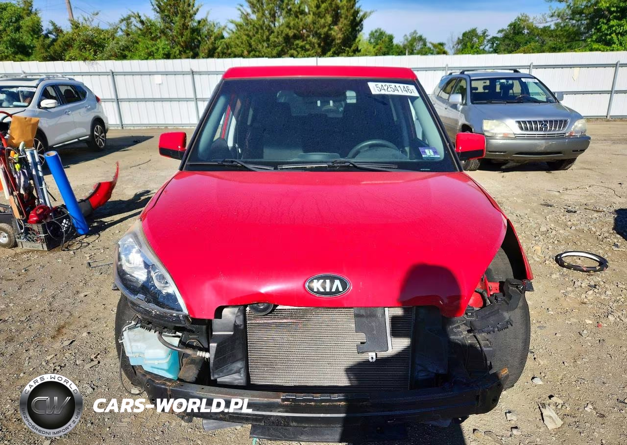 2013 Kia Soul Base VIN:KNDJT2A59D7615564 - 5