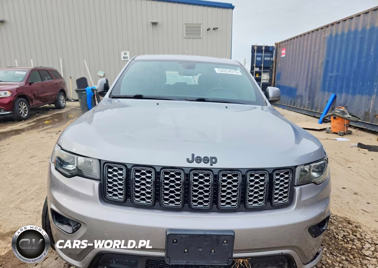 2019 Jeep Grand Cherokee Laredo VIN:1C4RJFAG0KC600618 - 5