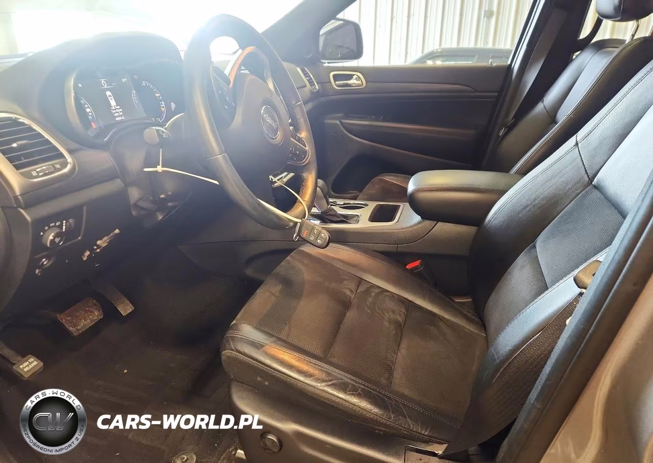 2019 Jeep Grand Cherokee Laredo VIN:1C4RJFAG0KC600618 - 7