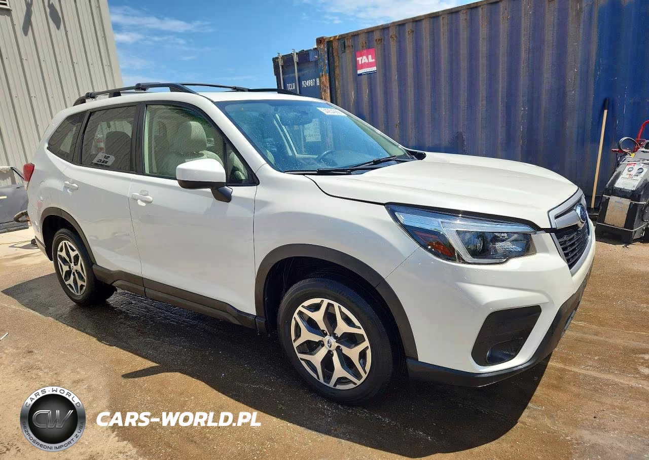 2021 Subaru Forester Premium VIN:JF2SKAJCXMH560120 - 4