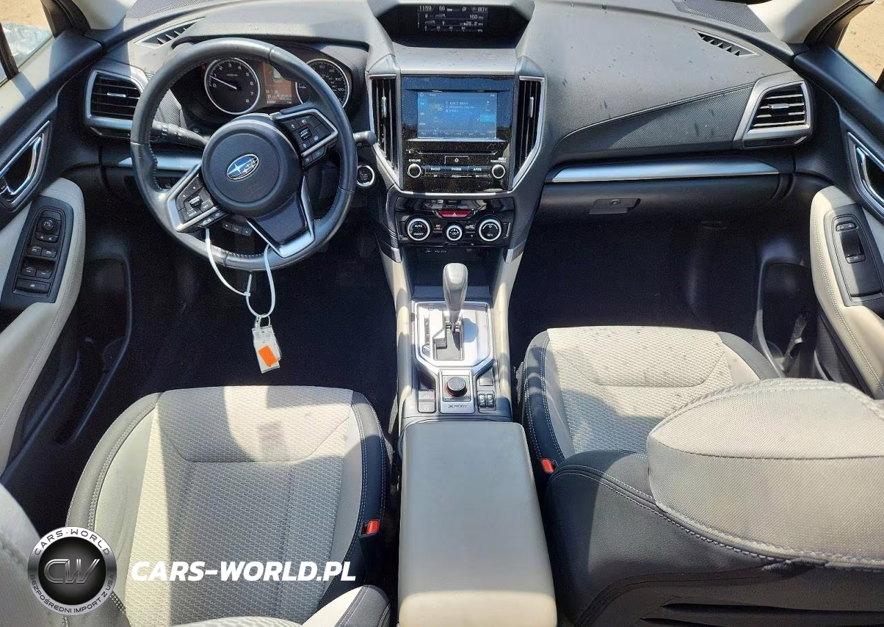 2021 Subaru Forester Premium VIN:JF2SKAJCXMH560120 - 8