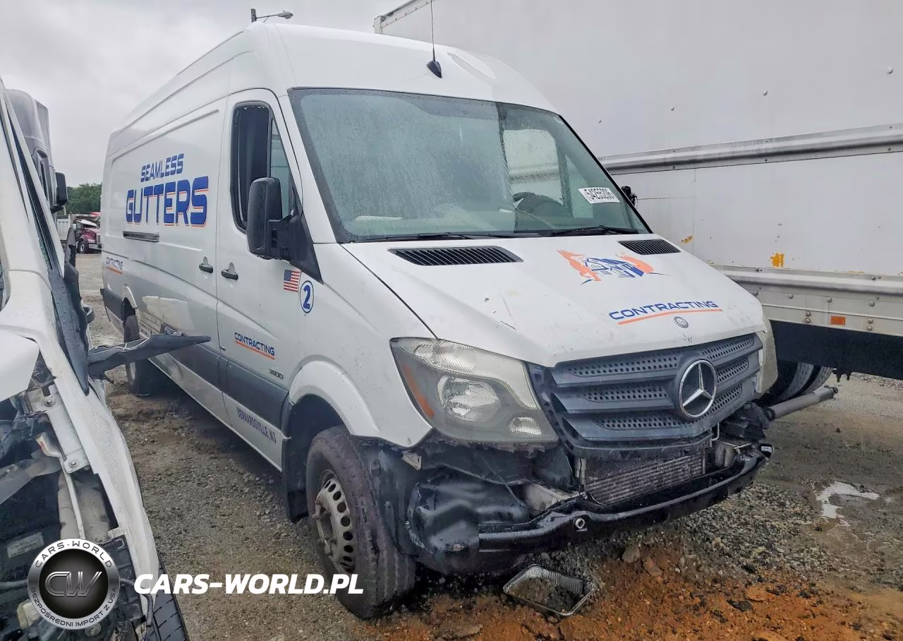 2015 Mercedes Benz Sprinter 3500 Delivery Van VIN:WD3PF4CC9FP114261 - 4